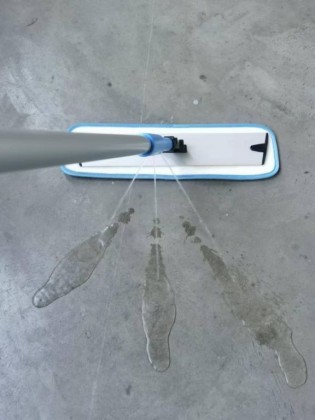 Dura Blend Spray Mop Complete