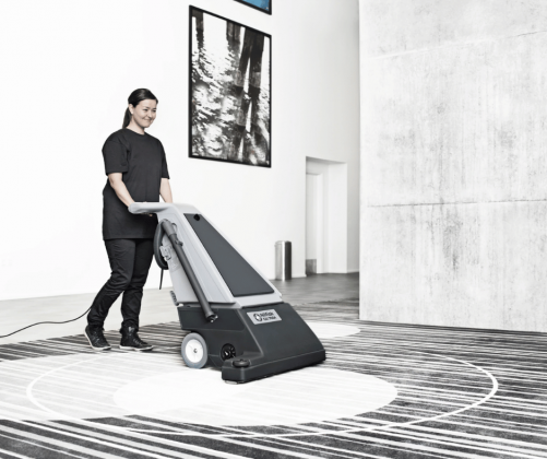 Nilfisk GU700A Large Area Vacuum