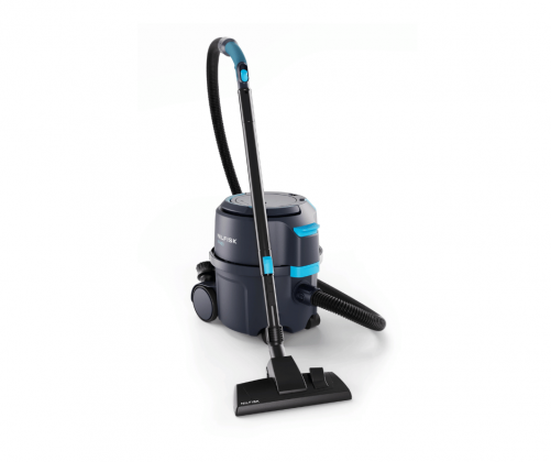 Nilfisk VP400 Vacuum Cleaner