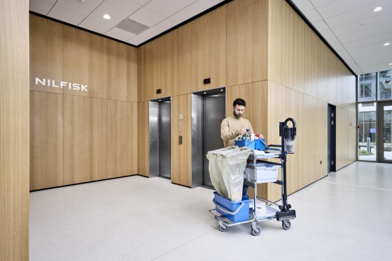 Nilfisk VU200 Grab & Go Instant Vacuum